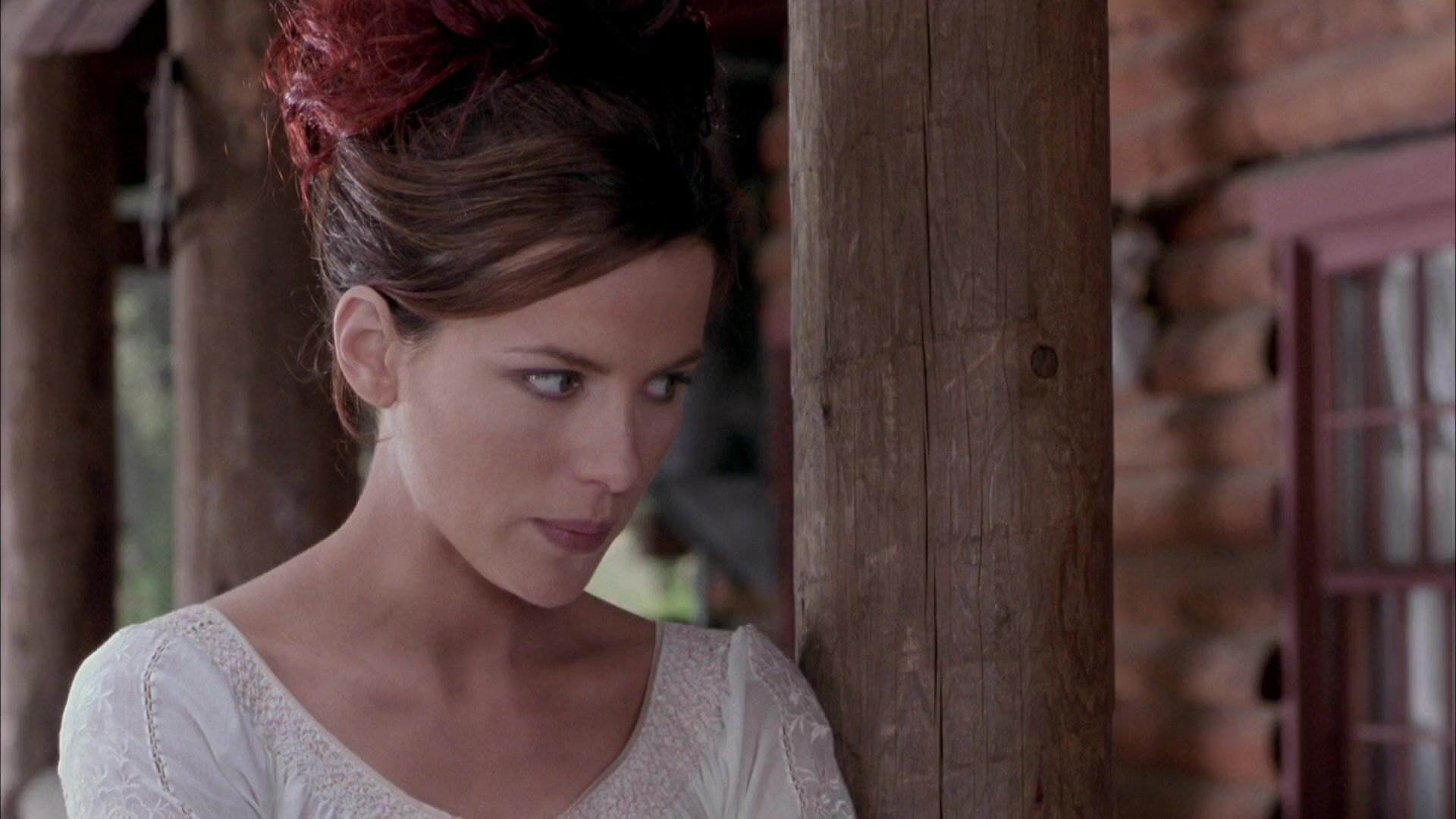 Screencaptures - caps1211 - Kate Beckinsale Archives
